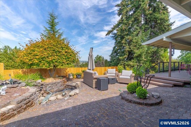 1225 Hillendale Dr SE, Salem, OR 97302