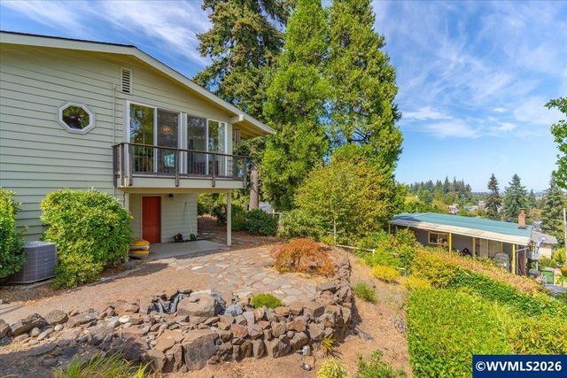 1225 Hillendale Dr SE, Salem, OR 97302