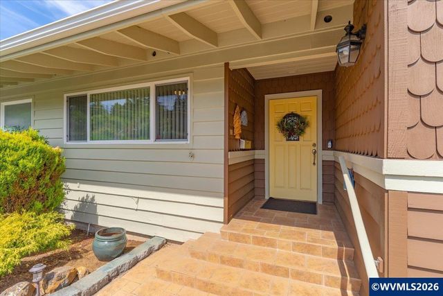 1225 Hillendale Dr SE, Salem, OR 97302