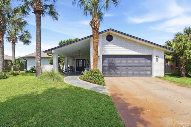 1143 Park Ln, Gulf Breeze, FL 32563
