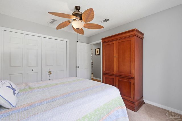 1143 Park Ln, Gulf Breeze, FL 32563