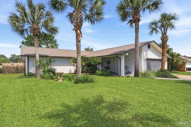 1143 Park Ln, Gulf Breeze, FL 32563
