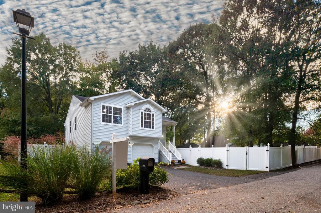1415 ROGERS LN, Severn, MD 21144