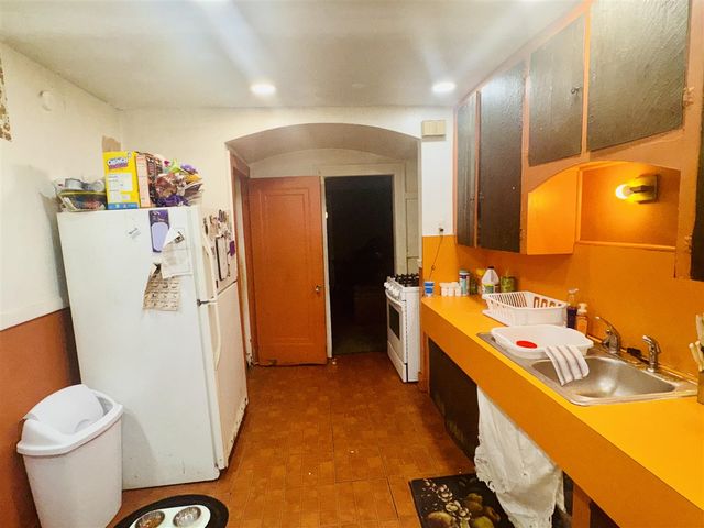 12772 Griggs St Street, Detroit, MI 48238