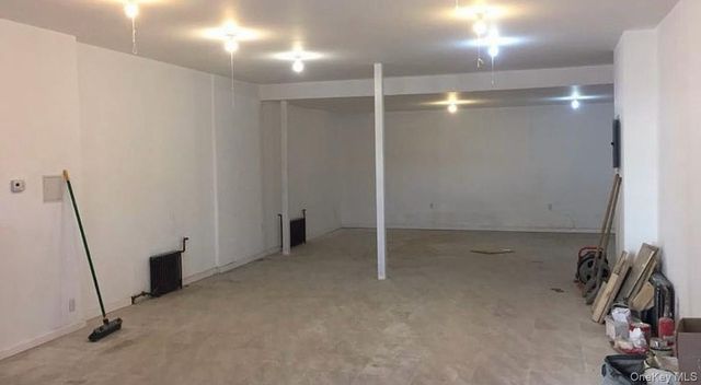 12214 18th Avenue, Flushing, NY 11356