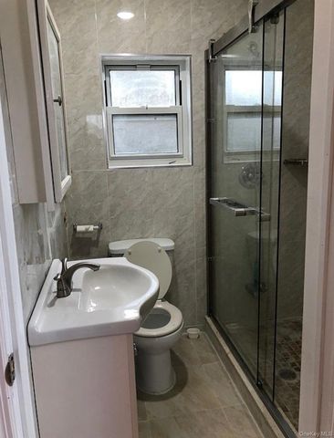12214 18th Avenue, Flushing, NY 11356