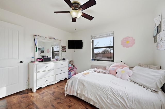 201 Ross Avenue, Denison, TX 75020