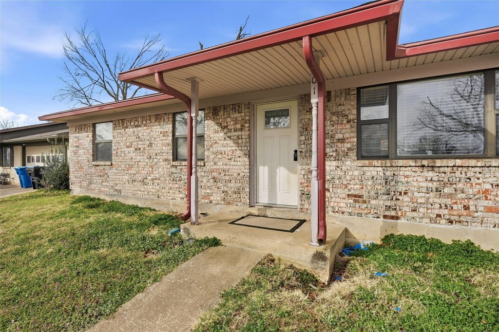 201 Ross Avenue, Denison, TX 75020