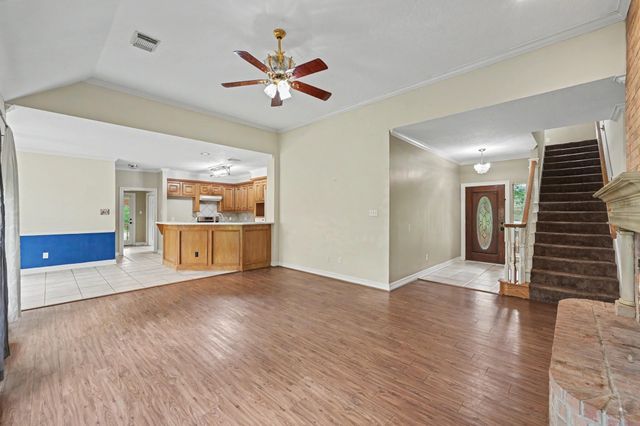 16440 Holly Street, Porter, TX 77365