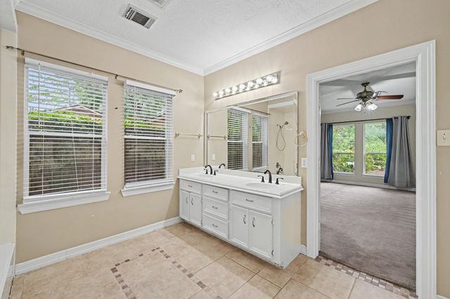 16440 Holly Street, Porter, TX 77365