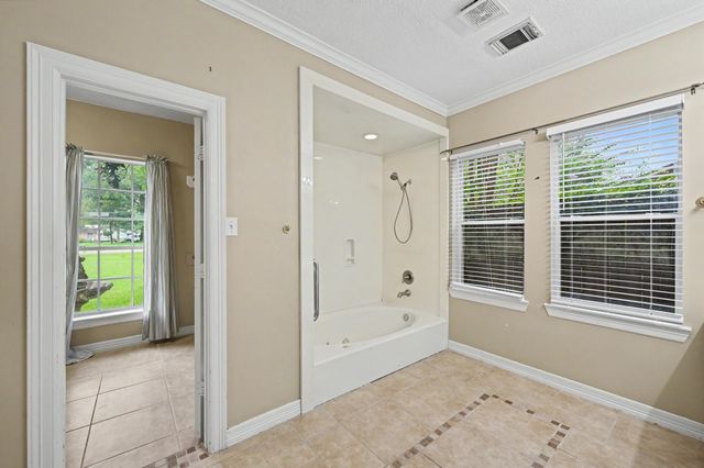 16440 Holly Street, Porter, TX 77365
