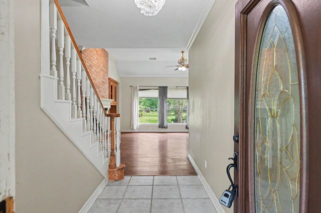 16440 Holly Street, Porter, TX 77365