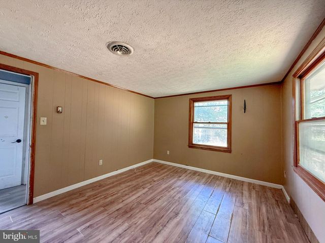 4779 AIRPORT RD, Salisbury, MD 21804