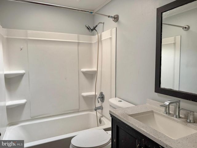 4779 AIRPORT RD, Salisbury, MD 21804