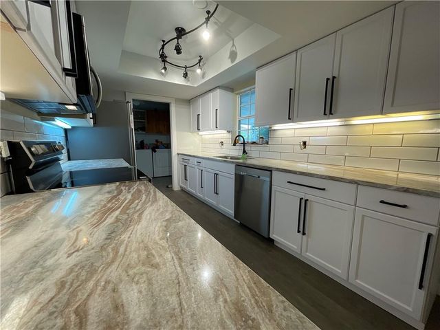 2255 54th Avenue, Vero Beach, FL 32966