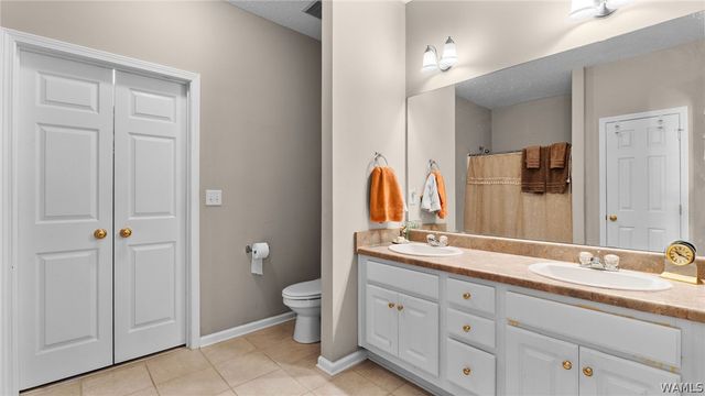 2320 STARLIGHT, Tuscaloosa, AL 35405