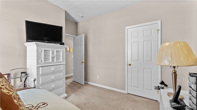 2320 STARLIGHT, Tuscaloosa, AL 35405