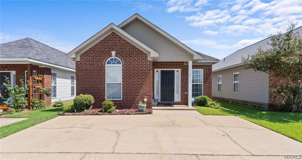 2320 STARLIGHT, Tuscaloosa, AL 35405
