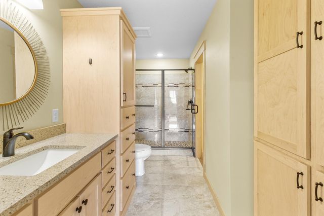 3580 New Castle Drive, River Falls, WI 54022