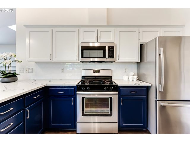 1060 TYSON Ln, Eugene, OR 97404