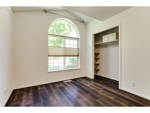 1060 TYSON Ln, Eugene, OR 97404