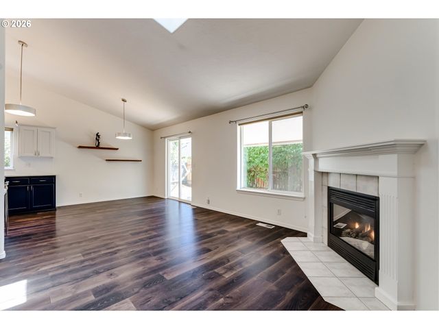 1060 TYSON Ln, Eugene, OR 97404