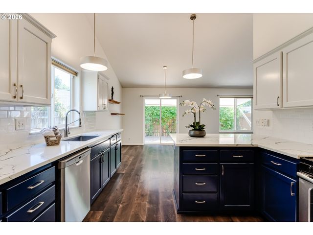 1060 TYSON Ln, Eugene, OR 97404