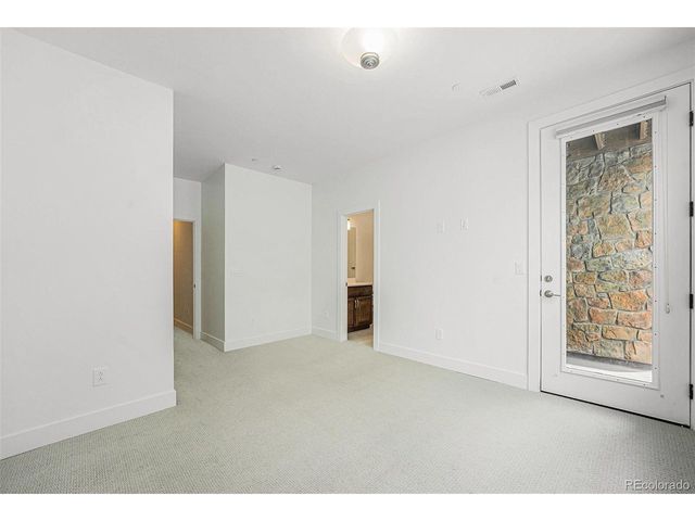 9 Explorers Ave, Fraser, CO 80442