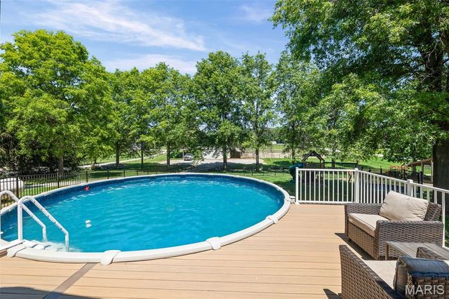 4734 Drda Lane, Edwardsville, IL 62025