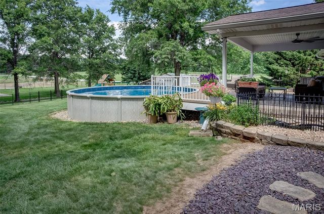 4734 Drda Lane, Edwardsville, IL 62025