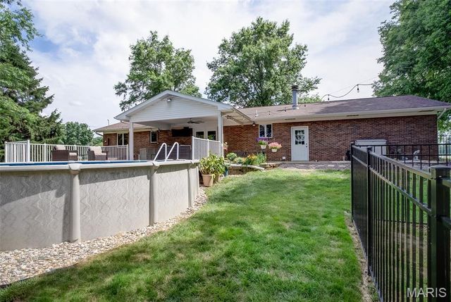 4734 Drda Lane, Edwardsville, IL 62025