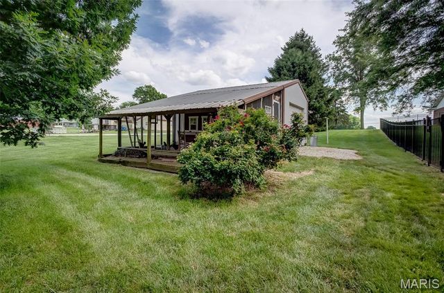 4734 Drda Lane, Edwardsville, IL 62025