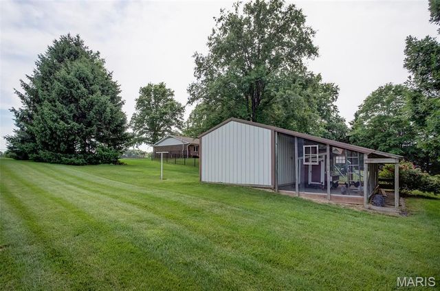 4734 Drda Lane, Edwardsville, IL 62025