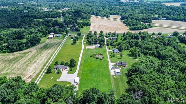 4734 Drda Lane, Edwardsville, IL 62025