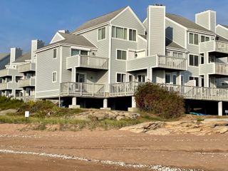 1 Mansfield Grove Road APT 103, East Haven, CT 06512