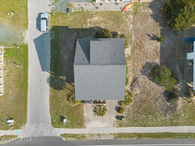 436 Ocean Boulevard W, Holden Beach, NC 28462