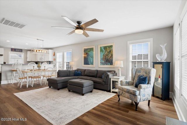 436 Ocean Boulevard W, Holden Beach, NC 28462