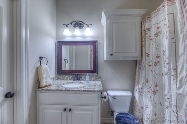 9505 N 144th East Avenue, Owasso, OK 74055