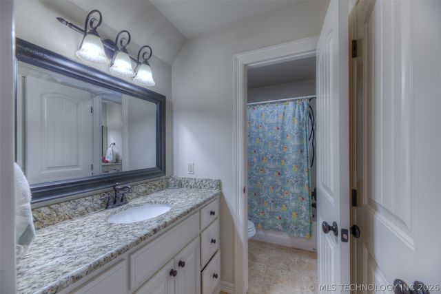 9505 N 144th East Avenue, Owasso, OK 74055