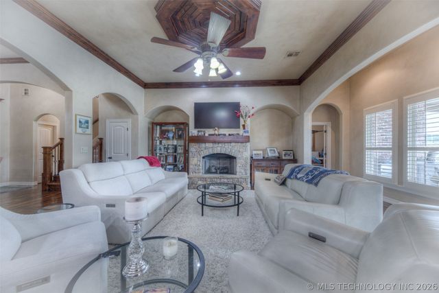 9505 N 144th East Avenue, Owasso, OK 74055