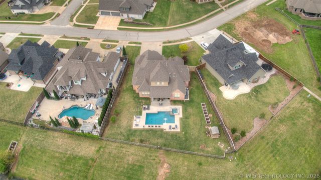 9505 N 144th East Avenue, Owasso, OK 74055