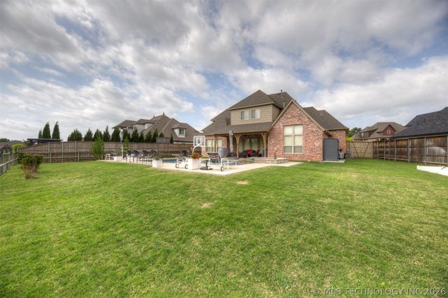 9505 N 144th East Avenue, Owasso, OK 74055