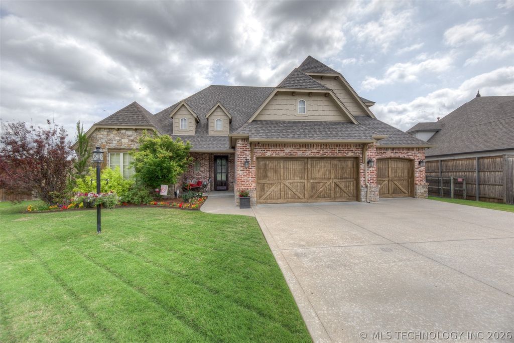 9505 N 144th East Avenue, Owasso, OK 74055