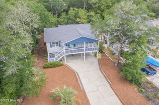 104 SE 13th Street, Oak Island, NC 28465