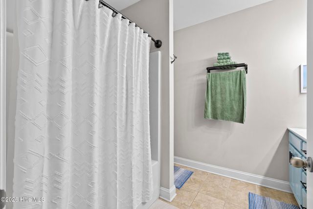 100 Gateway Condos Drive Unit 115, Surf City, NC 28445