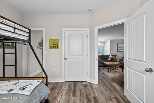 100 Gateway Condos Drive Unit 115, Surf City, NC 28445