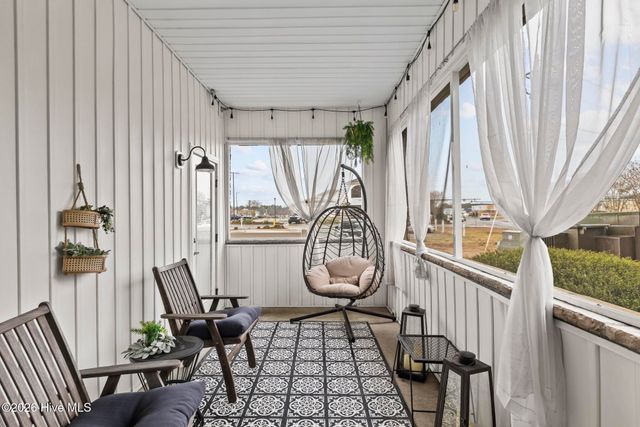 100 Gateway Condos Drive Unit 115, Surf City, NC 28445