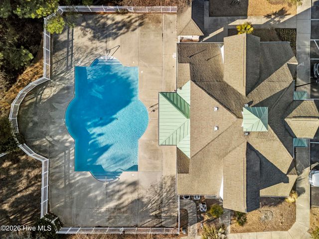 100 Gateway Condos Drive Unit 115, Surf City, NC 28445