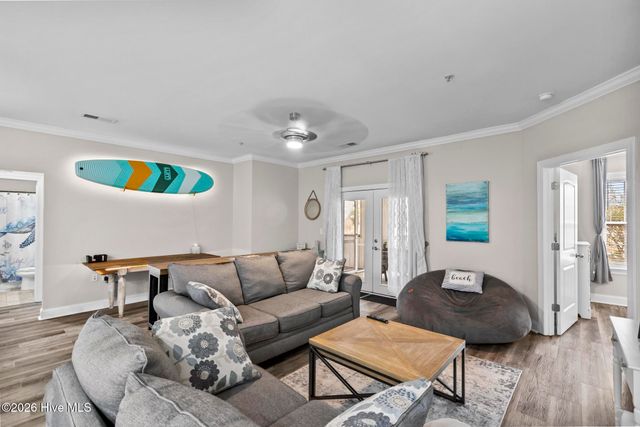 100 Gateway Condos Drive Unit 115, Surf City, NC 28445