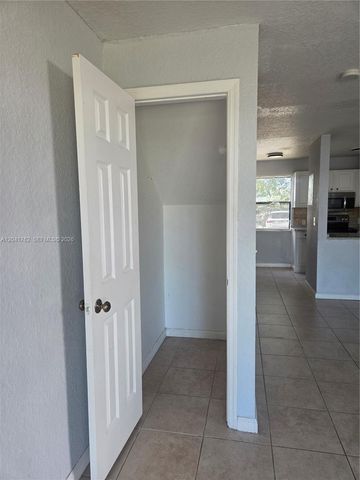 46 SE 10th Street 3, Deerfield Beach, FL 33441